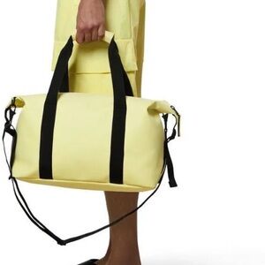 NWT RAINS Weekend Bag Small